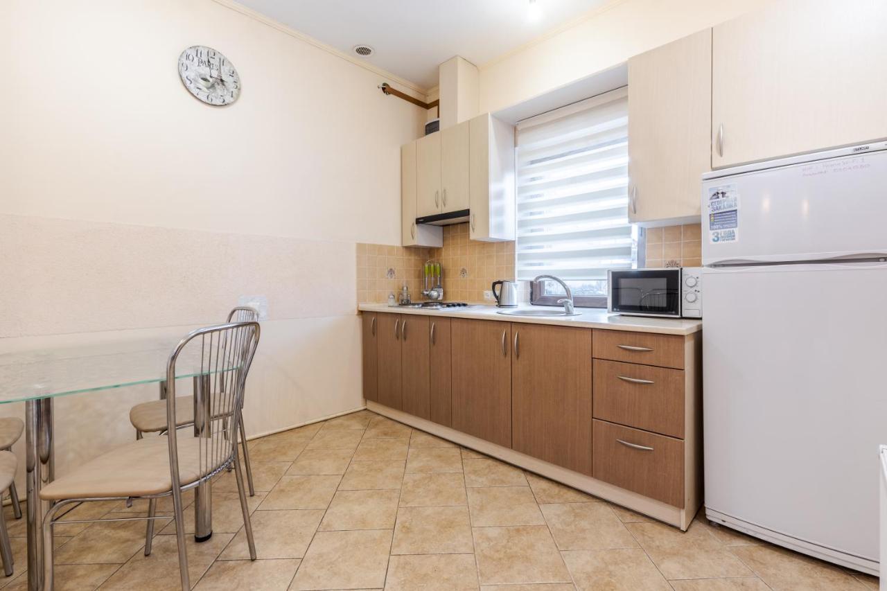 Mangal And Terrace In Center Apartment Lviv Dış mekan fotoğraf